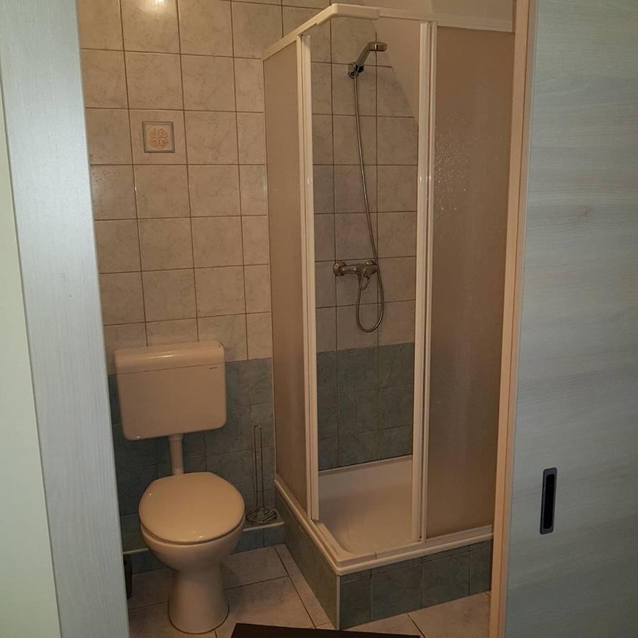 Grantek Üdülőház Balatonlelle Exterior foto