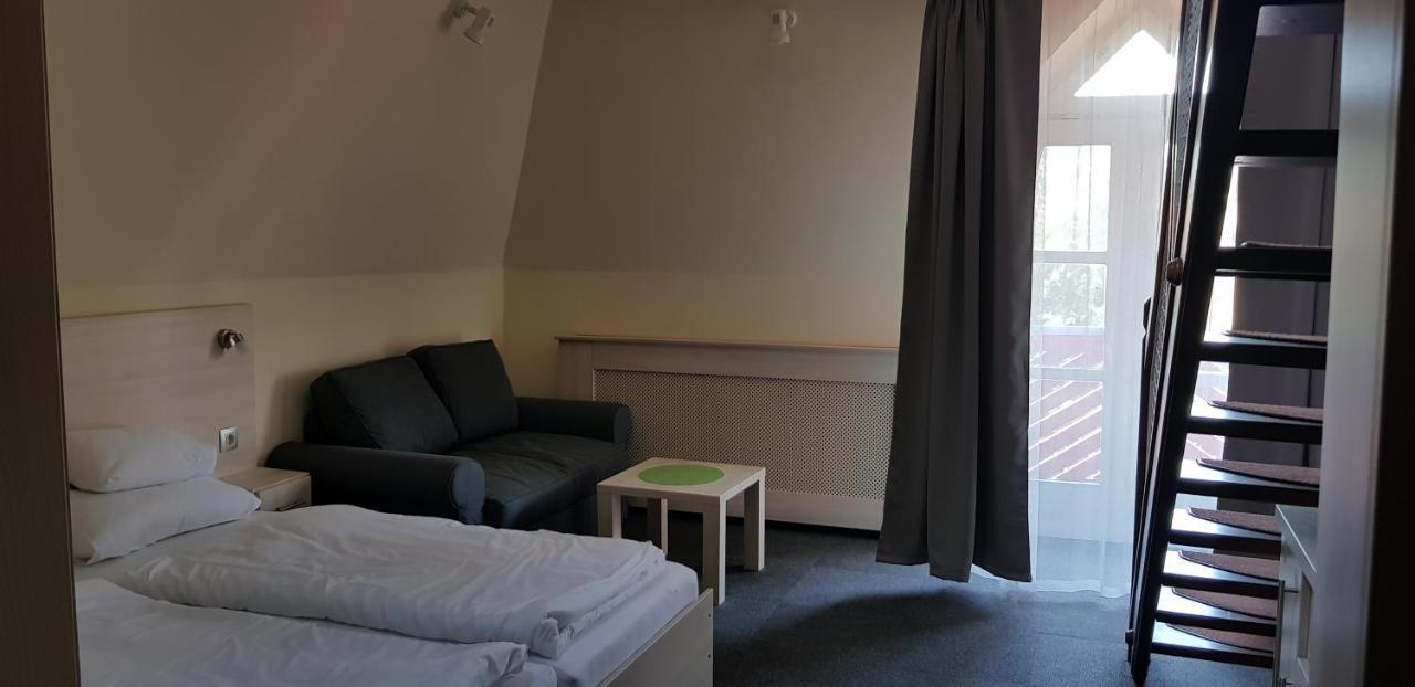 Grantek Üdülőház Balatonlelle Exterior foto